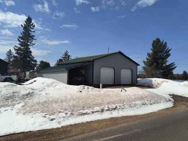 27923 BRANCH RD E, MI 49948