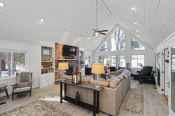 1788 META LAKE RD, Eagle River, WI 54521