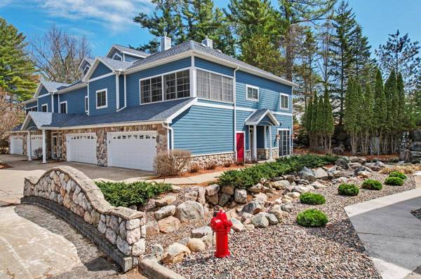 740 RIVER EDGE #D, Eagle River, WI 54521