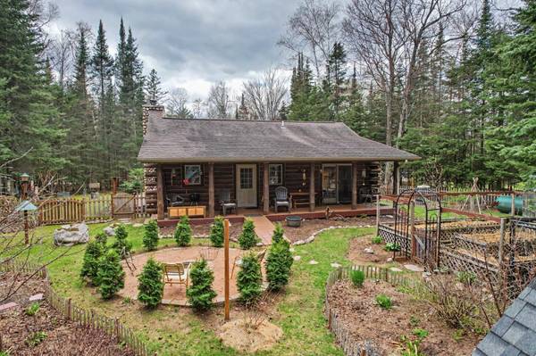 5178 HIDEAWAY DR, Eagle River, WI 54521