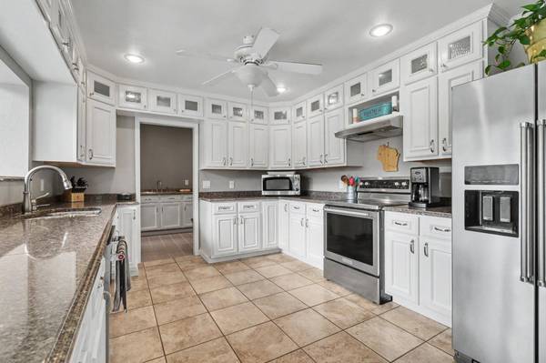 1290 BIG BEAR LN, Eagle River, WI 54521
