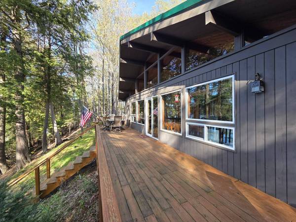 6079 BEATONS LAKE RD E, Watersmeet, MI 49969