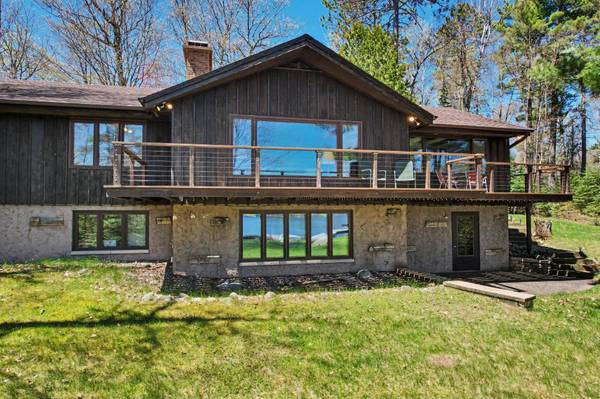 5584 BROMAN LN, Phelps, WI 54554