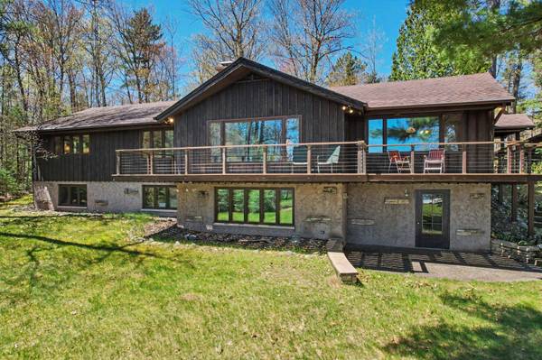 5584 BROMAN LN, Phelps, WI 54554