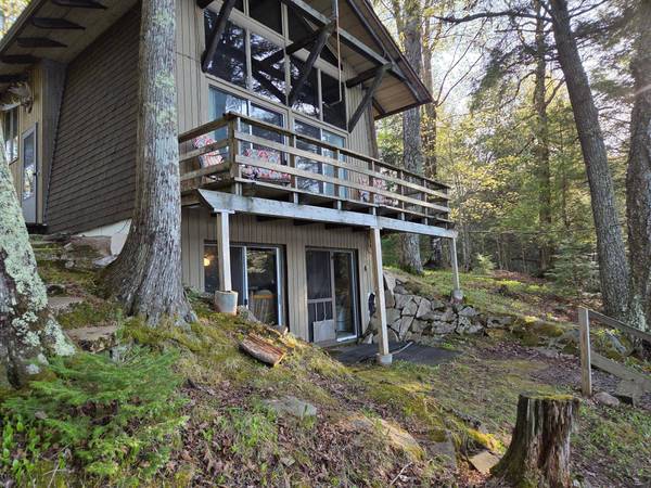 6075 BEATONS LAKE RD E, Watersmeet, MI 49969