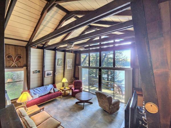6075 BEATONS LAKE RD E, Watersmeet, MI 49969