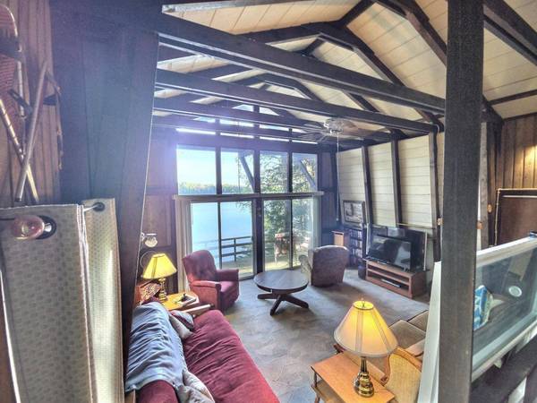 6075 BEATONS LAKE RD E, Watersmeet, MI 49969