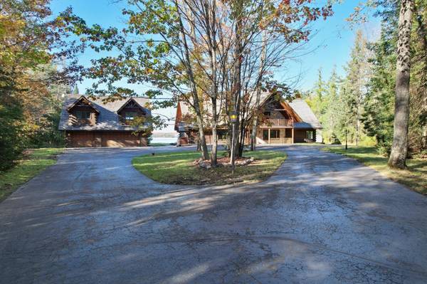 2952 KERR LN, Phelps, WI 54554