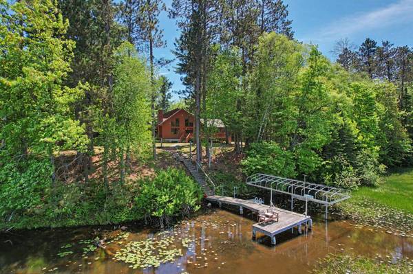 1463 EAGLE FLIGHT TR, Eagle River, WI 54521