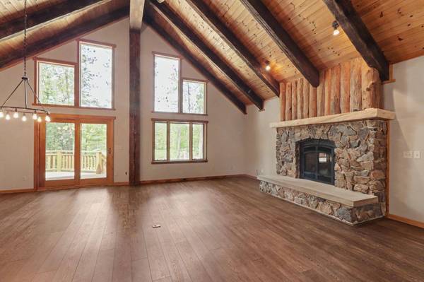 1463 EAGLE FLIGHT TR, Eagle River, WI 54521