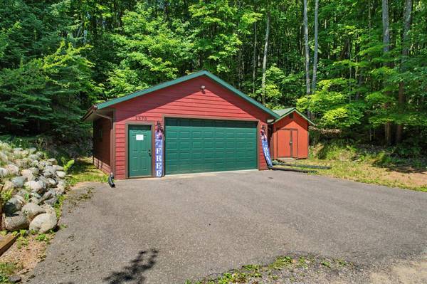 2970 KENTUCK LN, Eagle River, WI 54521
