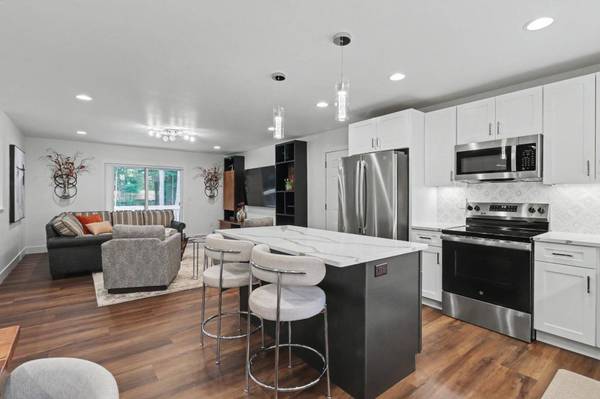 6806 BERREND RD, Hazelhurst, WI 54531