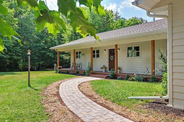 6739 MAPLE RD, Sugar Camp, WI 54501