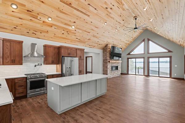 6380 CTH W, Manitowish Waters, WI 54545