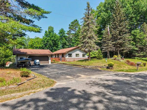 2775 STAR RD S, Eagle River, WI 54521