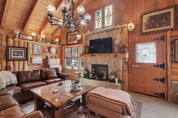 6386 SPRUCE MEADOWS LN, Land O Lakes, WI 54540