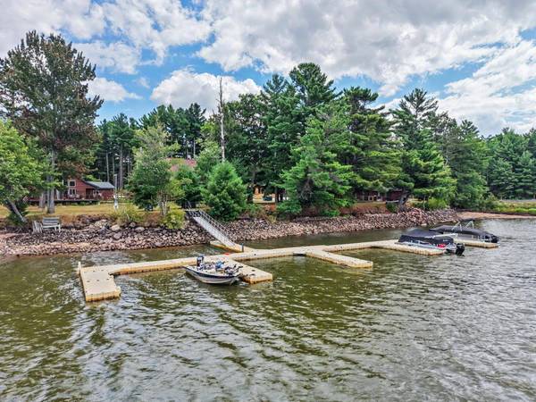 7616 WALLEYE WAY, Lake Tomahawk, WI 54539
