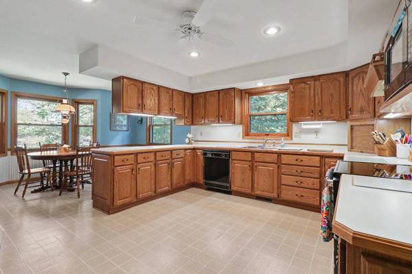 5994 BEAVER TR, Eagle River, WI 54521
