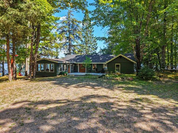 3018 DUCK LAKE RD W, Watersmeet, MI 49969