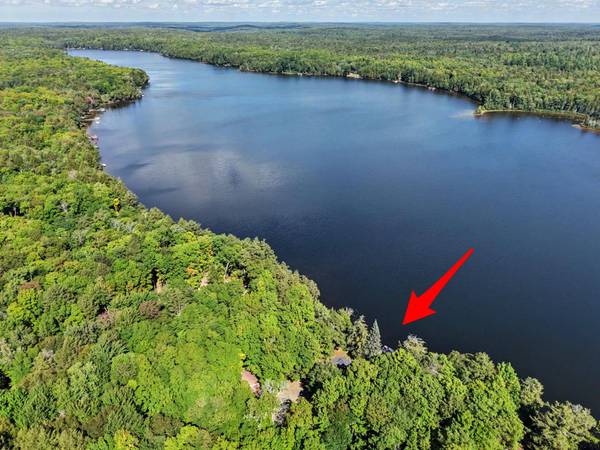 3018 DUCK LAKE RD W, Watersmeet, MI 49969