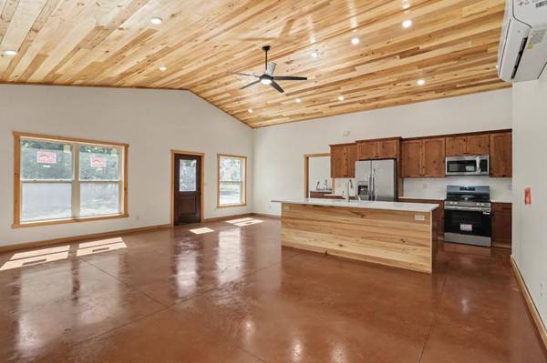 209 SHERBURN ST W, Eagle River, WI 54521