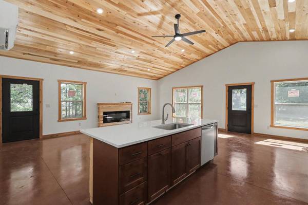 209 SHERBURN ST W, Eagle River, WI 54521
