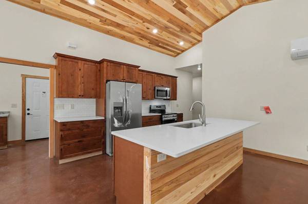 209 SHERBURN ST W, Eagle River, WI 54521
