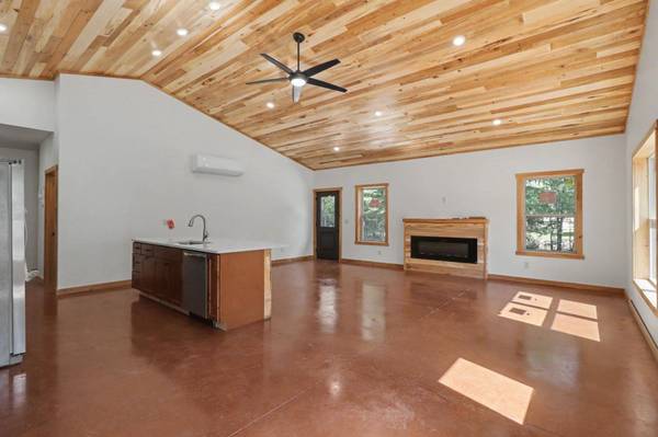 209 SHERBURN ST W, Eagle River, WI 54521