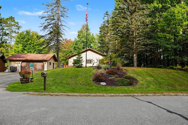 2775 STAR RD S, Eagle River, WI 54521