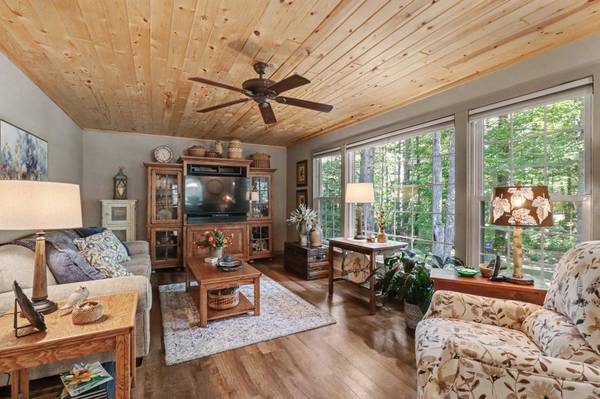 7903 HIGHLAND FOREST LN W, Sayner, WI 54560
