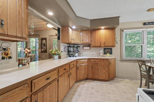 7903 HIGHLAND FOREST LN W, Sayner, WI 54560