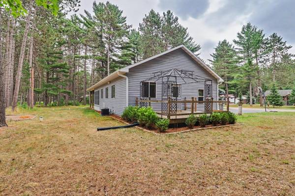8138 E RAINBOW DR, St Germain, WI 54558