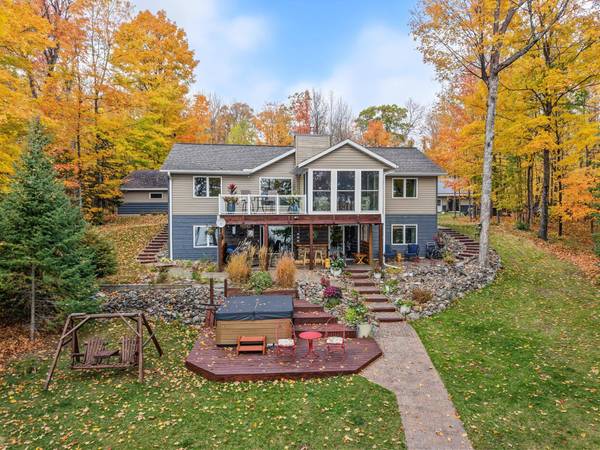 2613 PETERSON LN, Conover, WI 54519