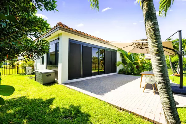 2891 Bellarosa CIR, Royal Palm Beach, FL 33411