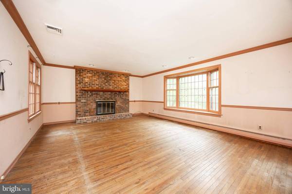 1022 MAYKUT AVE, Collegeville, PA 19426