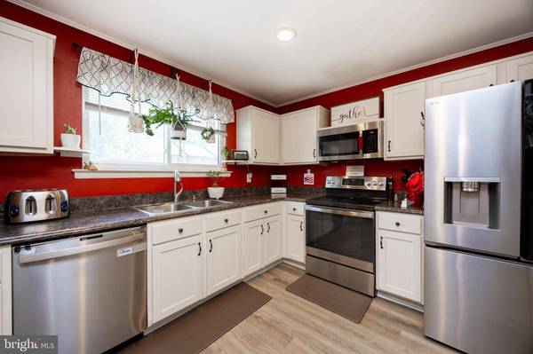 130 LARCHWOOD CT, Collegeville, PA 19426