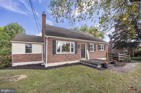 1049 MOWERE RD, Phoenixville, PA 19460