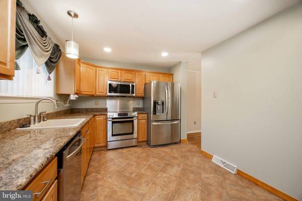 142 LARCHWOOD CT, Collegeville, PA 19426