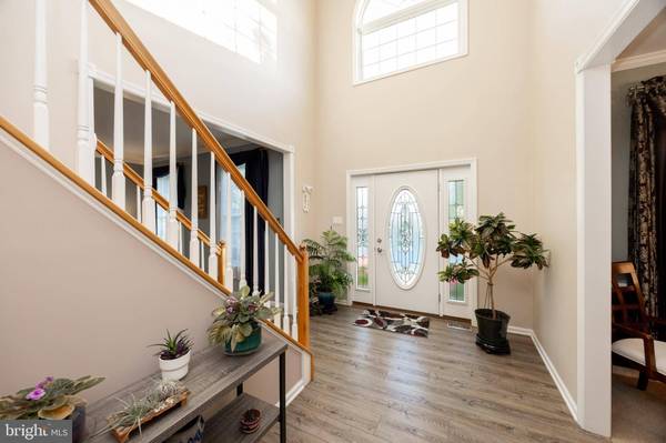 16 LONG MEADOW RD, Royersford, PA 19468