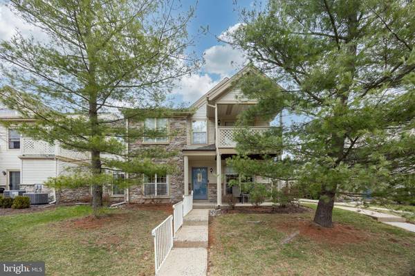 2409 FOXMEADOW CIR #CONDO 2409