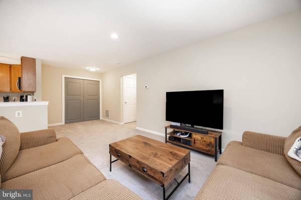 2409 FOXMEADOW CIR #CONDO 2409, Royersford, PA 19468