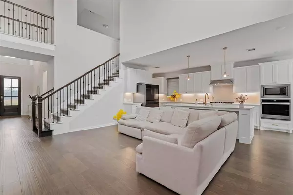 624 Cedarwood Street, Little Elm, TX 76227