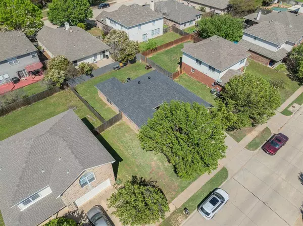 217 Centennial Place, Crowley, TX 76036