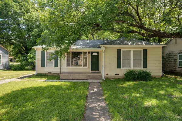 1820 Mill Street, Gainesville, TX 76240