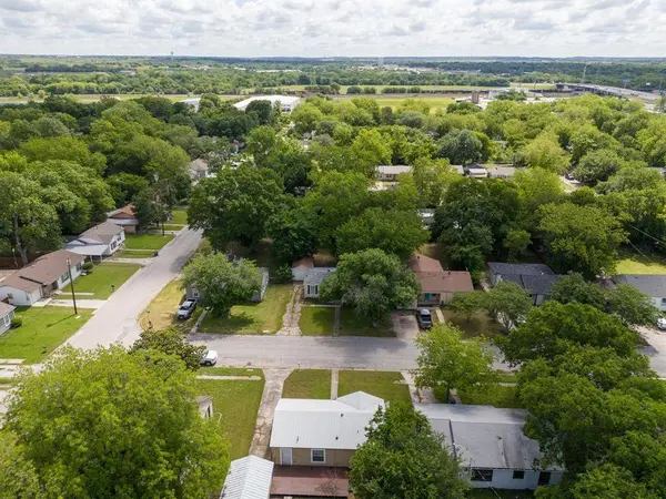 1820 Mill Street, Gainesville, TX 76240