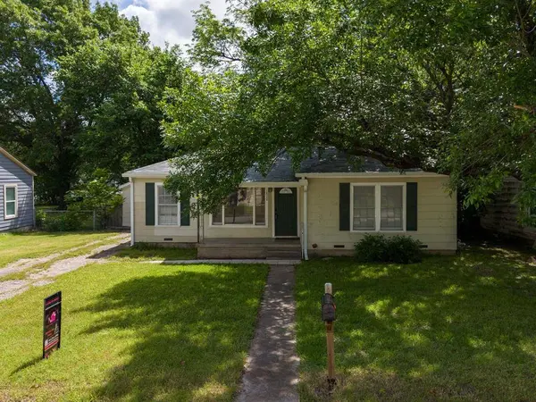 1820 Mill Street, Gainesville, TX 76240