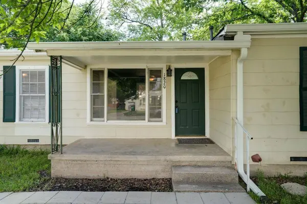 1820 Mill Street, Gainesville, TX 76240