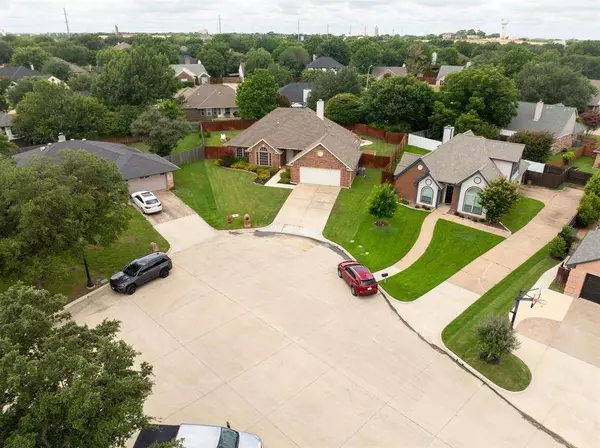 7 Sundance Court, Trophy Club, TX 76262