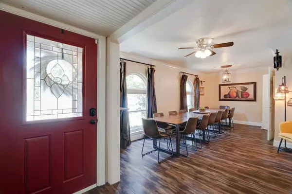 4913 N Colony Boulevard, The Colony, TX 75056