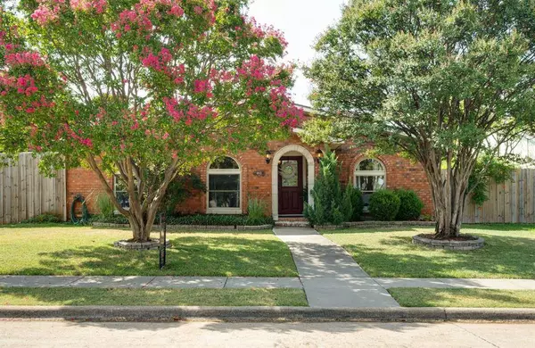 4913 N Colony Boulevard, The Colony, TX 75056